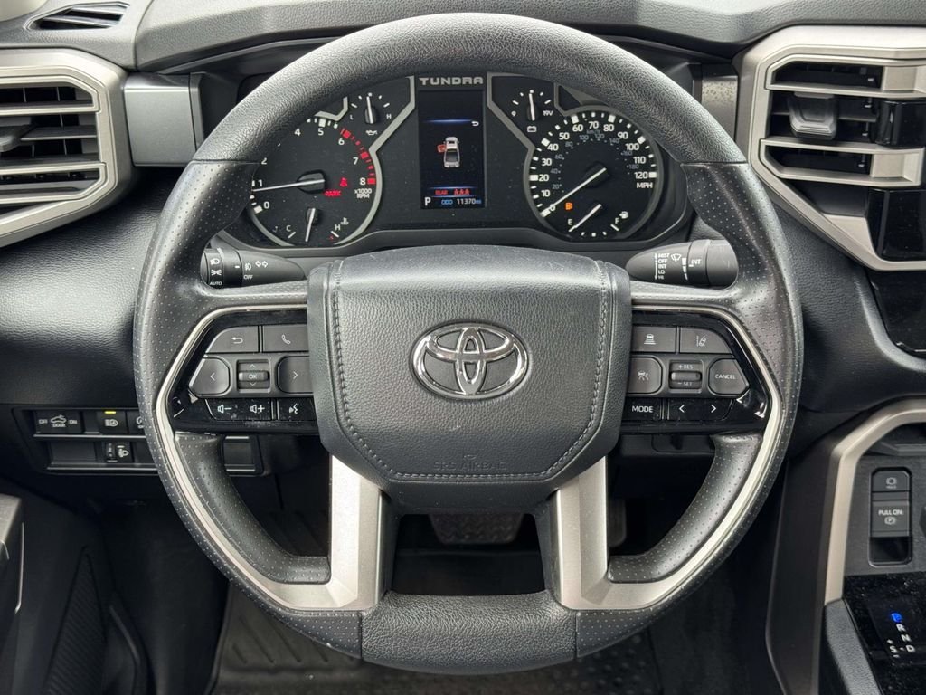 Used 2024  Toyota SR5 image 10