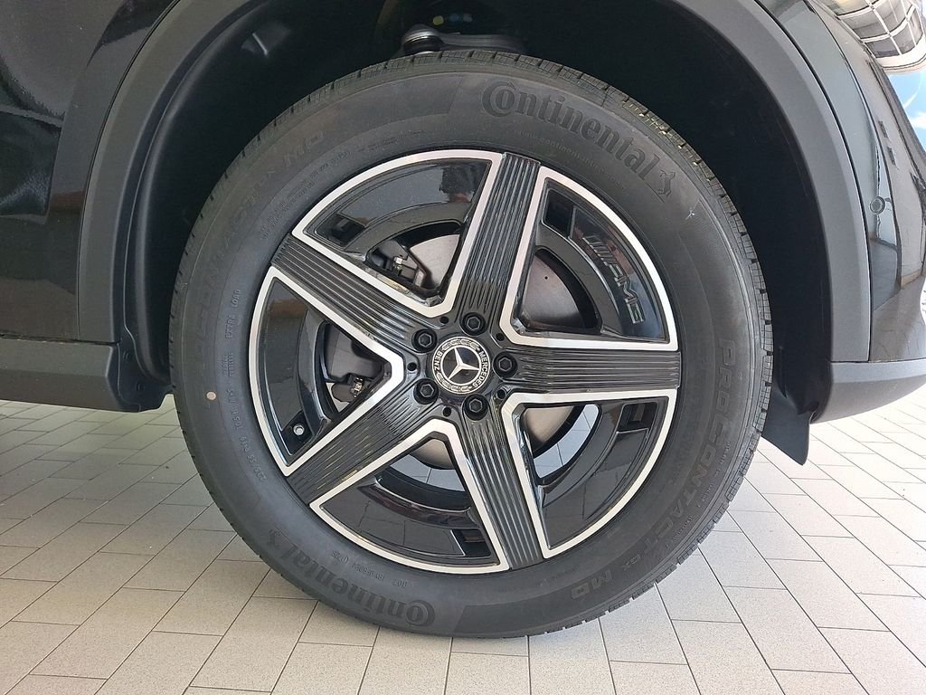New 2026 Obsidian Black Metallic Mercedes-Benz GLC 300 image 5