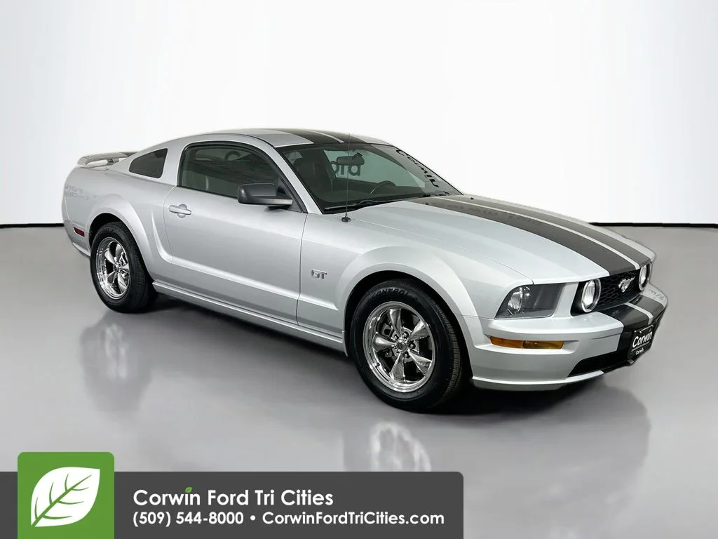 2006 Ford Mustang GT Premium's photo