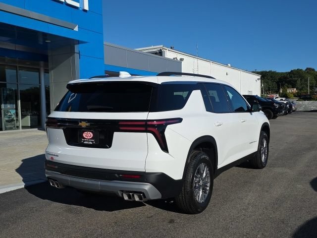 New 2027 Summit White Chevrolet LT image 7