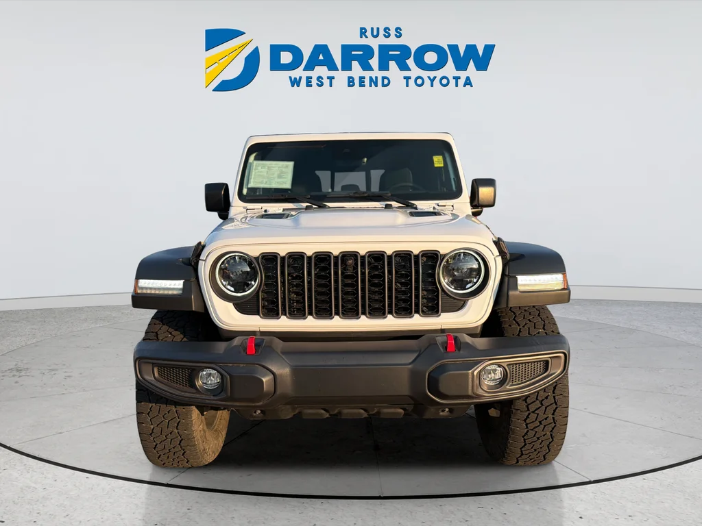Used 2024 White Jeep Rubicon image 9