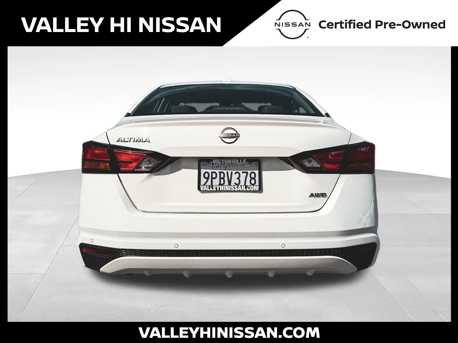Used 2025 White Nissan 2.5 SV image 6