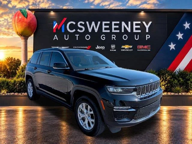 Used 2023 Black Jeep Limited image 7