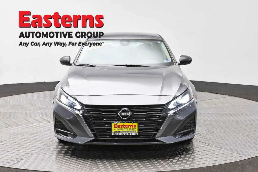 Used 2024 Gray Nissan 2.5 S image 2