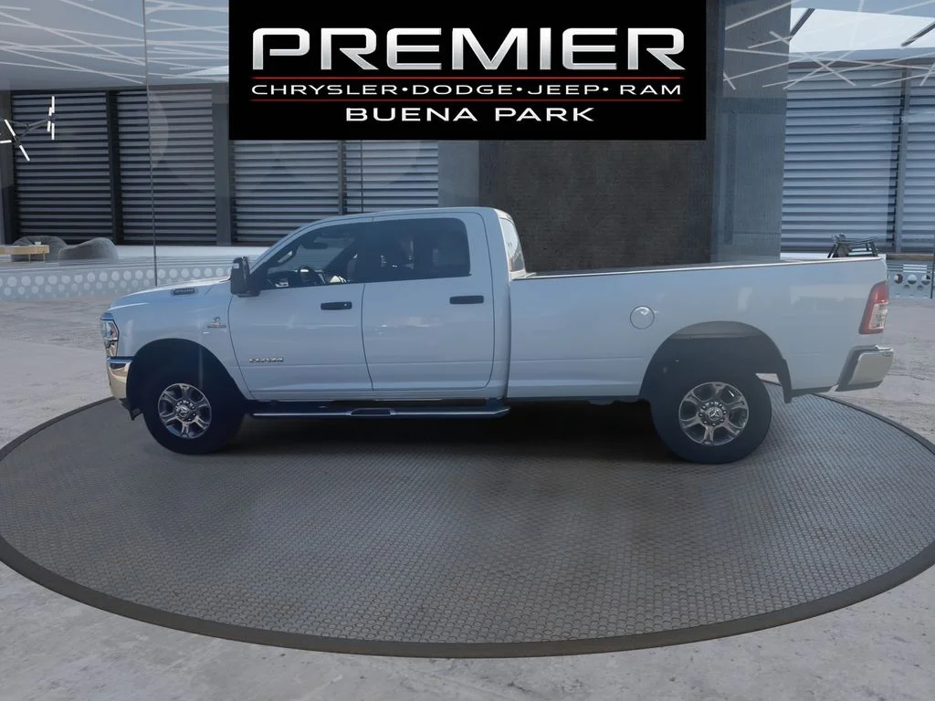 Used 2024 White Ram Big Horn image 5