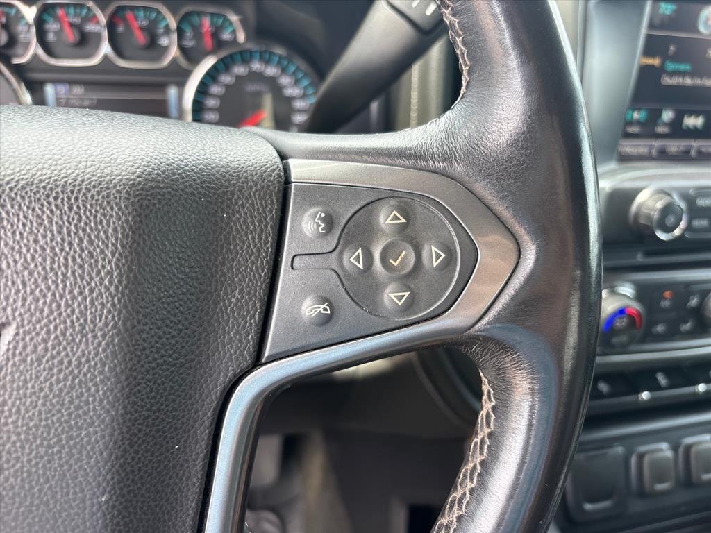 Used 2016 DEEP OCEAN BLUE METALLIC Chevrolet LTZ image 10