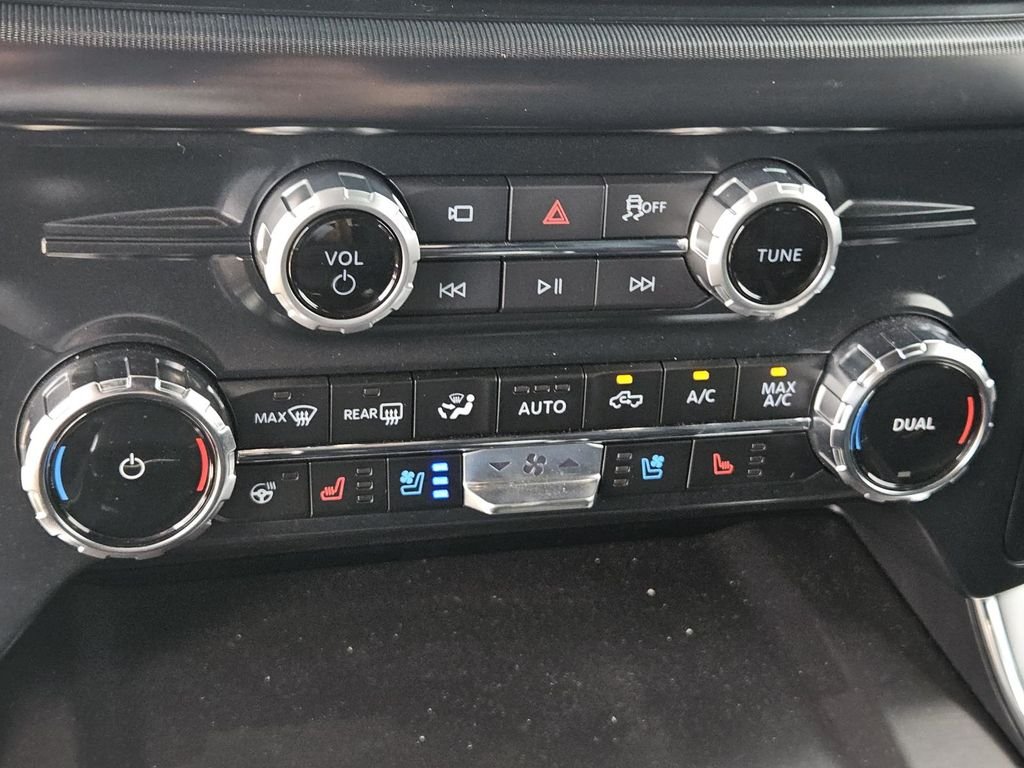 Used 2025 Blue Ford Platinum image 33