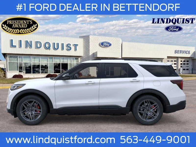 New 2026 Star White Metallic Tri-Coat Ford ST image 3