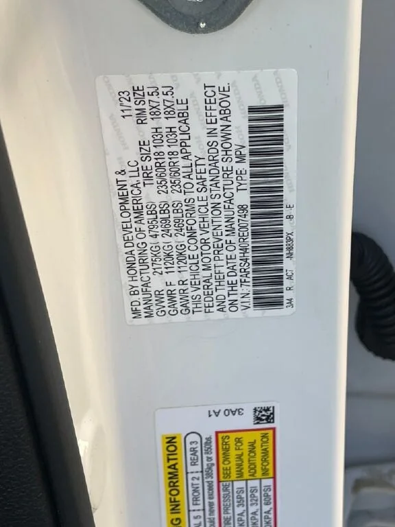 Used 2024 Platinum White Pearl Honda EX image 38
