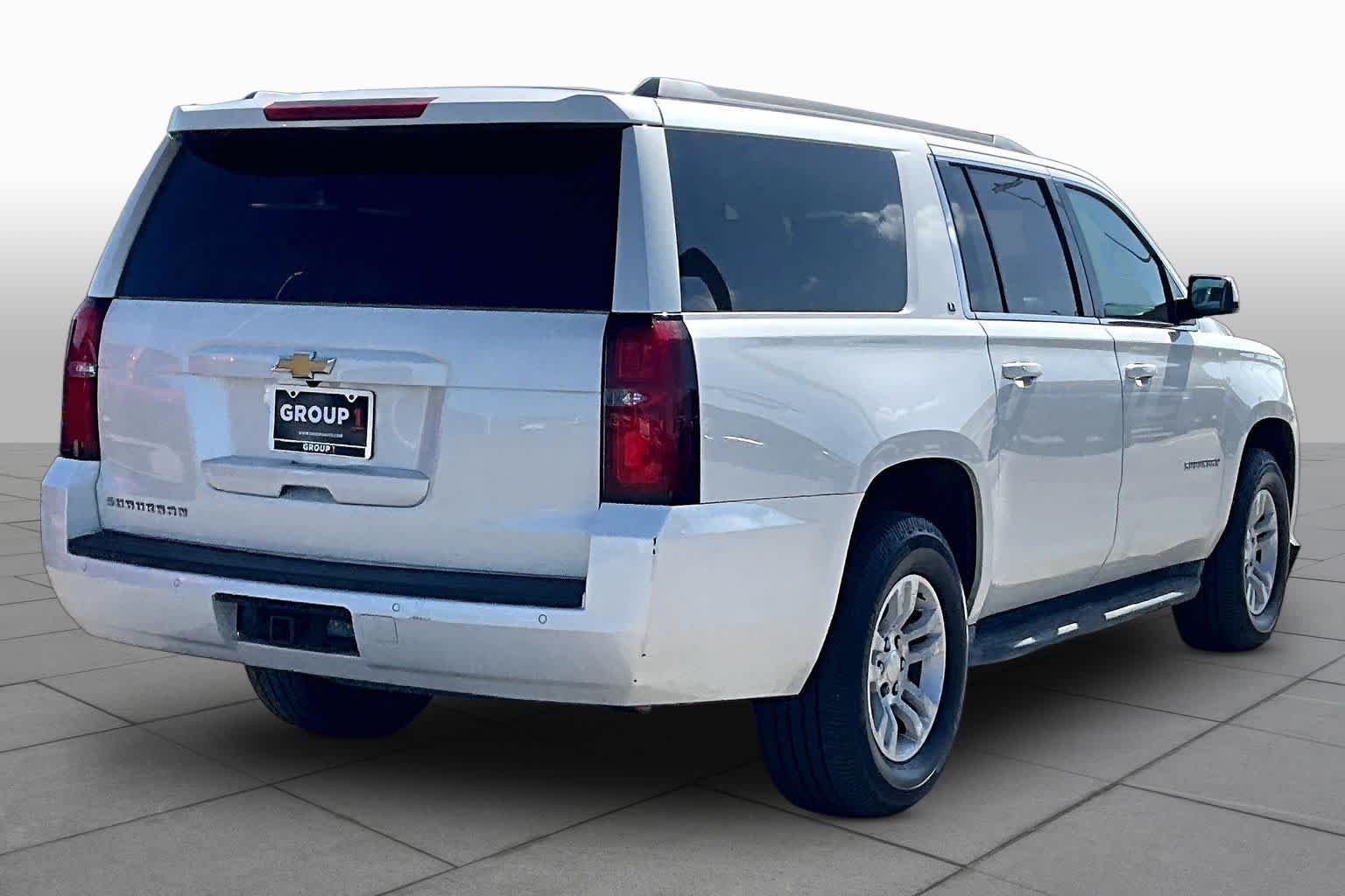 Used 2015 White Diamond Tricoat Chevrolet LT image 12