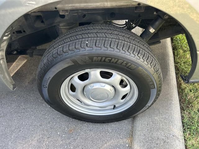 Used 2020 Green Ford XLT image 10