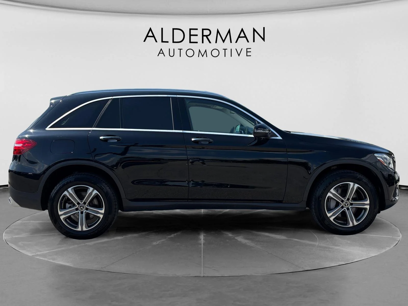 Used 2019 Black Mercedes-Benz GLC 300 image 6