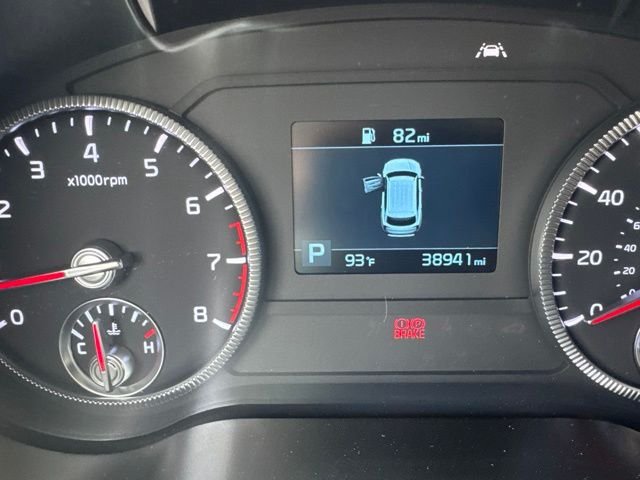 Used 2022 Black Kia S image 15