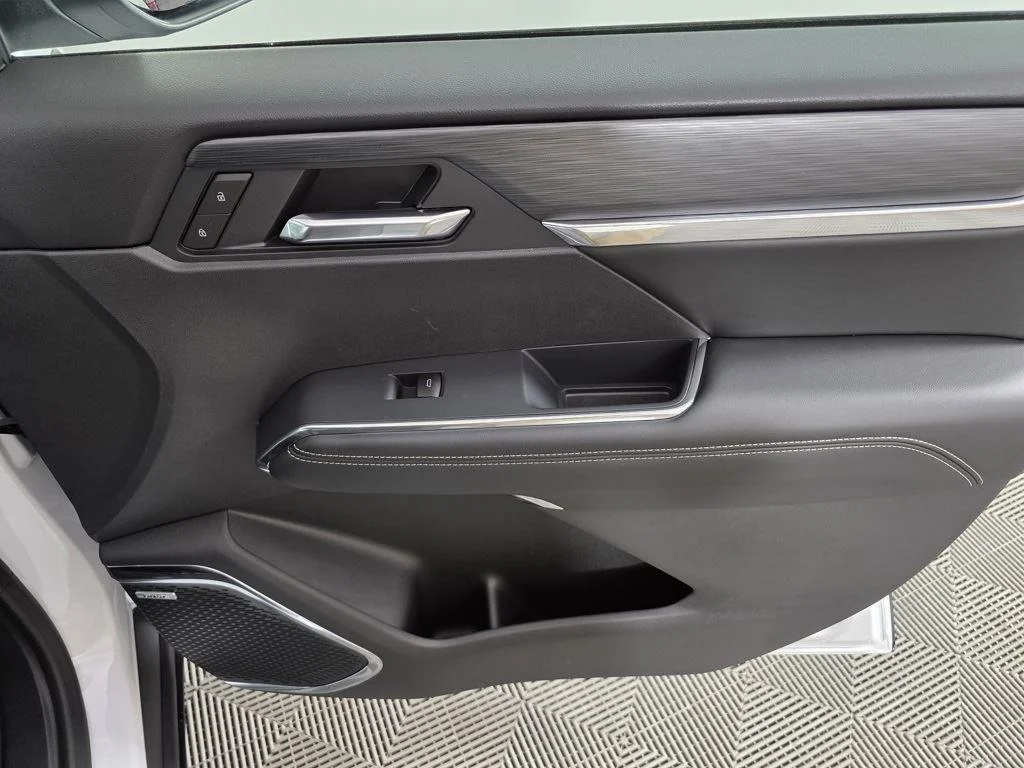 2025 GMC Acadia Elevation - Photo 25