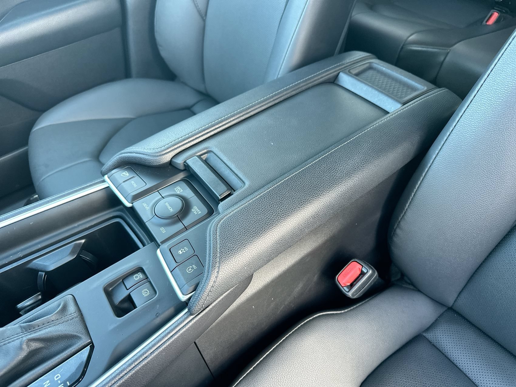 Used 2024 Red Toyota XLE image 20