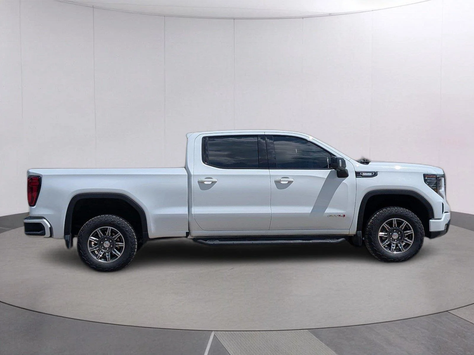Used 2024 Summit White GMC AT4 image 8