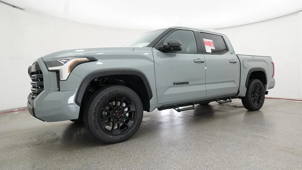 New 2026 Lunar Rock Toyota SR5 image 6