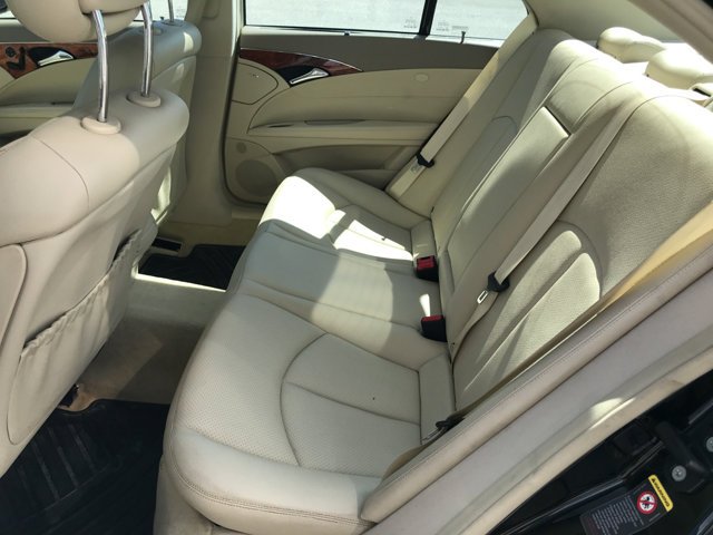 Used 2006 Black Mercedes-Benz 3.5L image 25