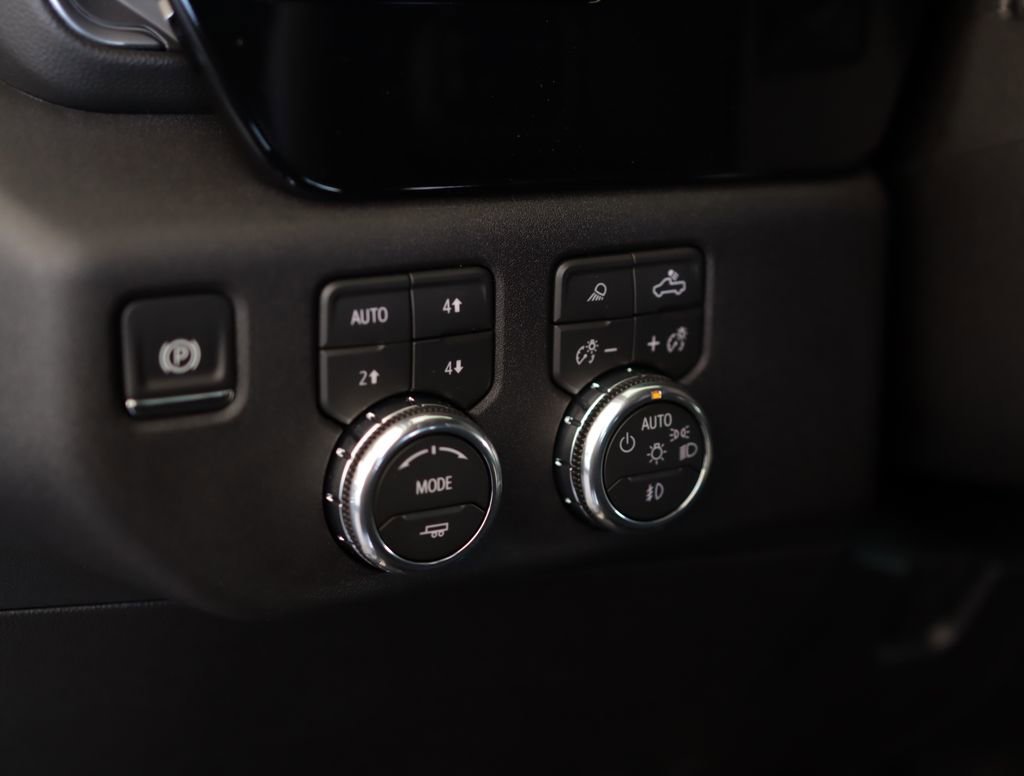 2026 GMC Sierra 2500HD SLT - Photo 10