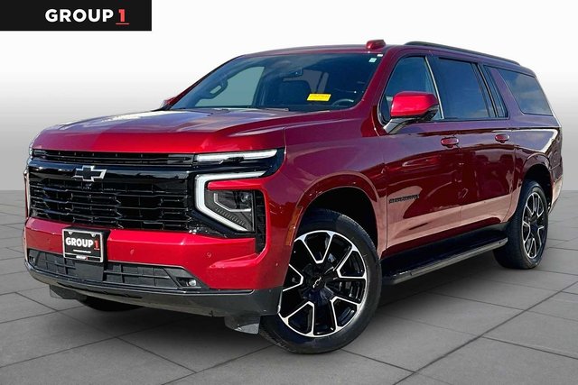 2025 Chevrolet Suburban RST