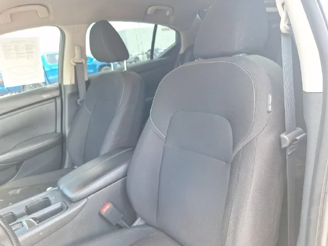 Used 2025 Gray Nissan S image 10