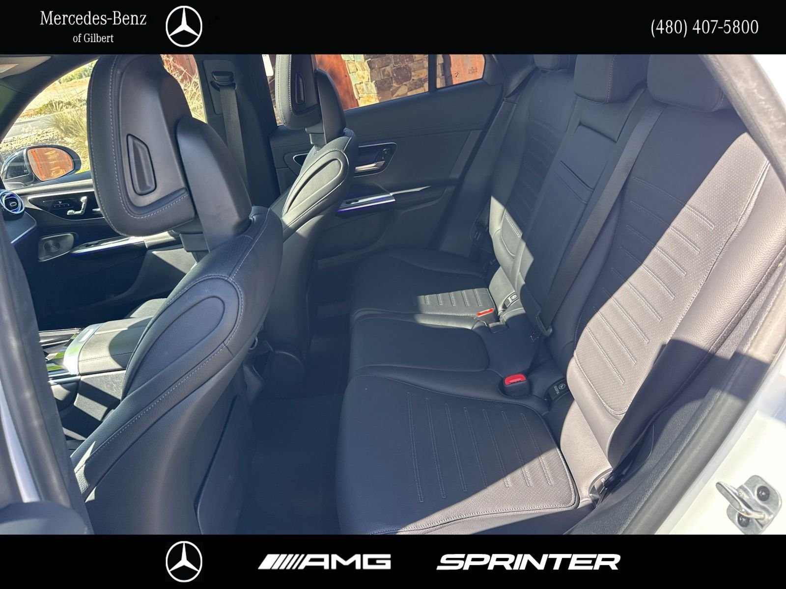 Used 2025  Mercedes-Benz GLC 300 image 18