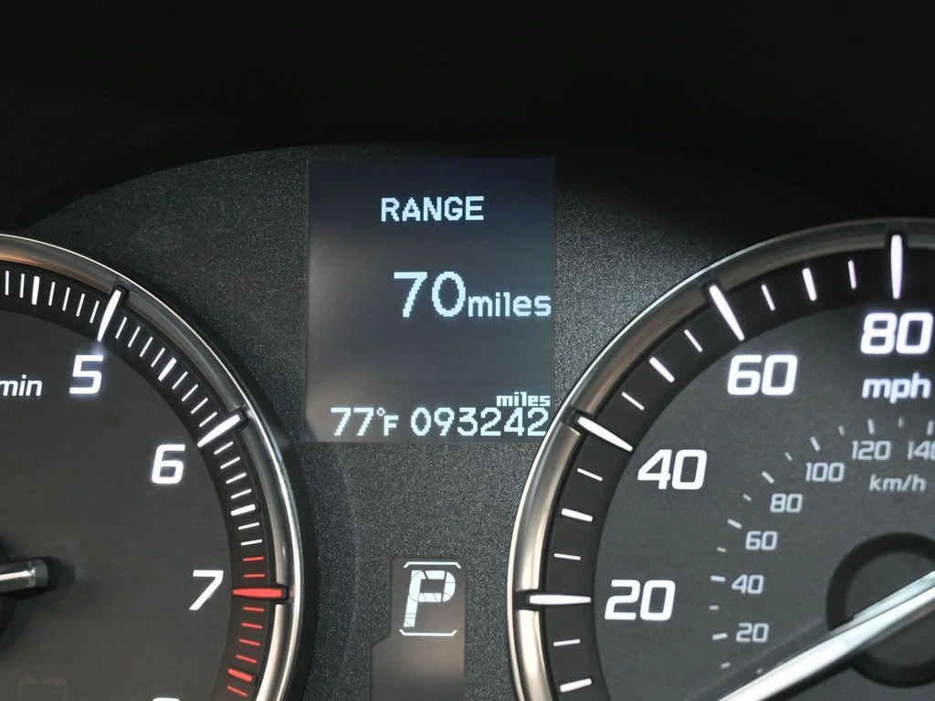 Used 2017 Black Acura V6 image 31