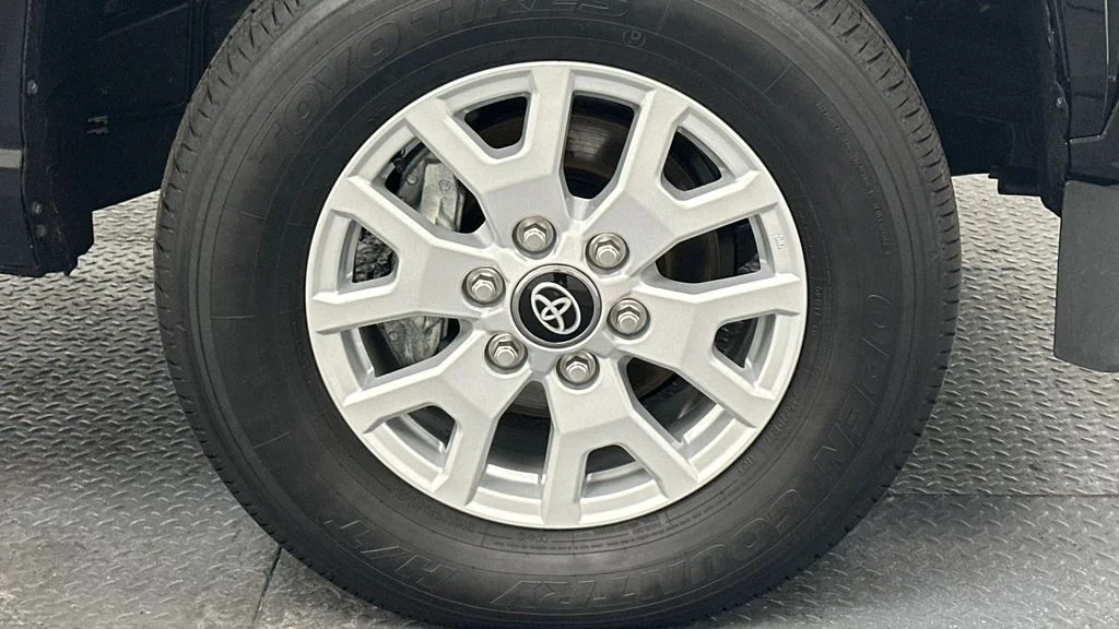 Used 2025 Black Toyota SR5 image 19