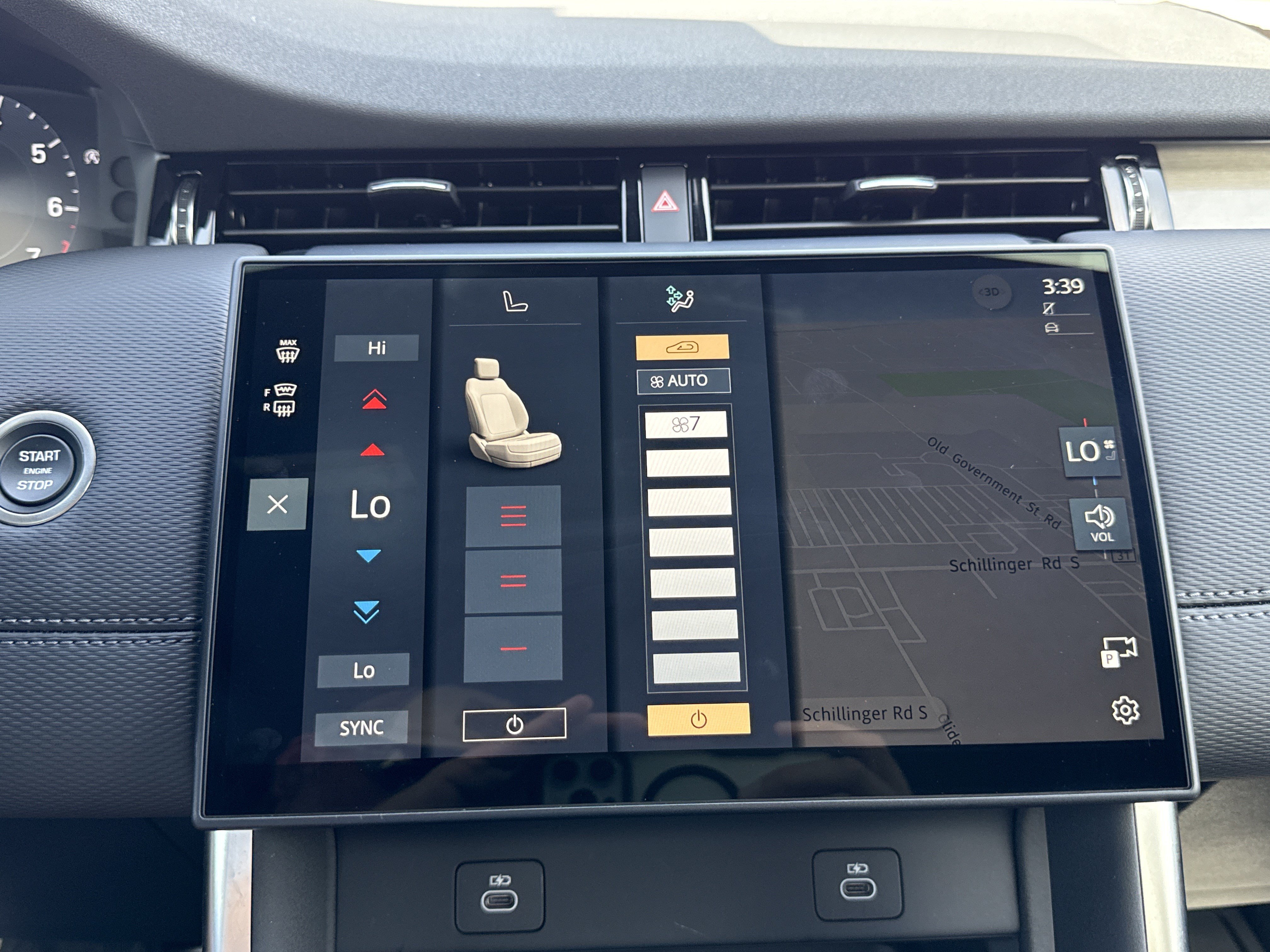2025 Land Rover Discovery Sport Dynamic SE - Photo 28