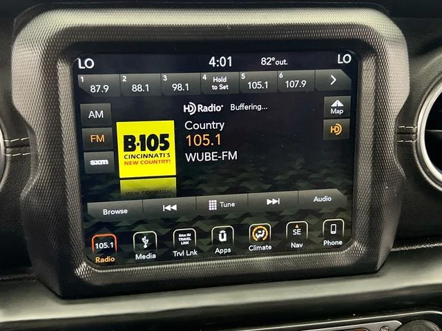 Used 2018 Black Jeep Unlimited Sahara image 31