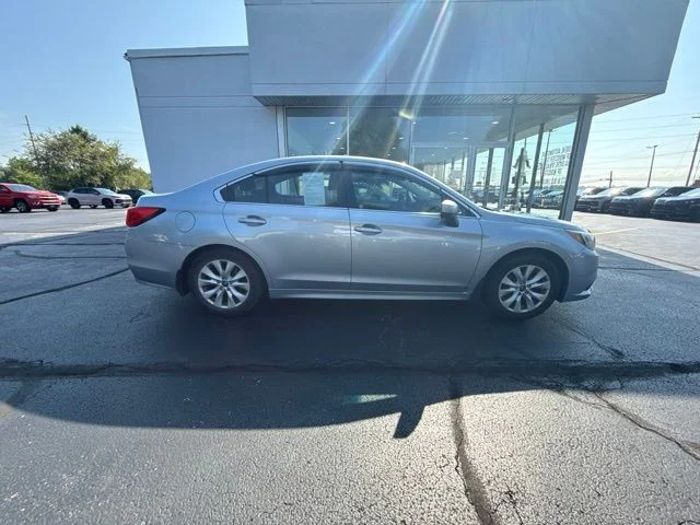 Used 2015 Silver Subaru 2.5i image 8