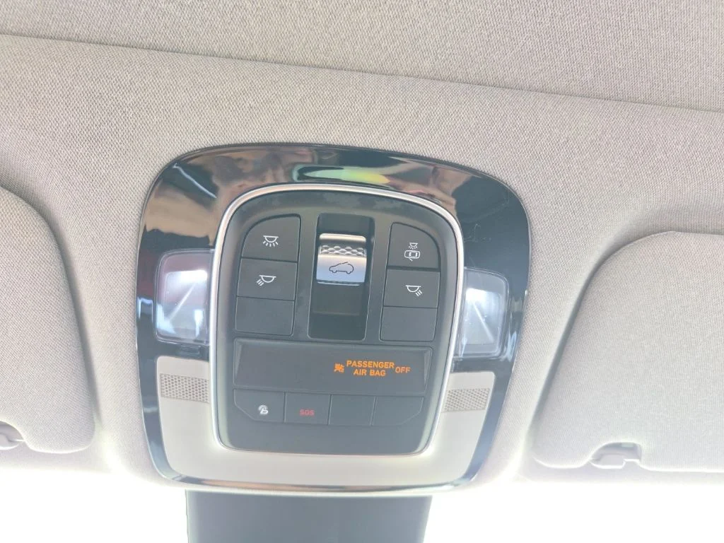2021 Hyundai Santa Fe Limited - Photo 34