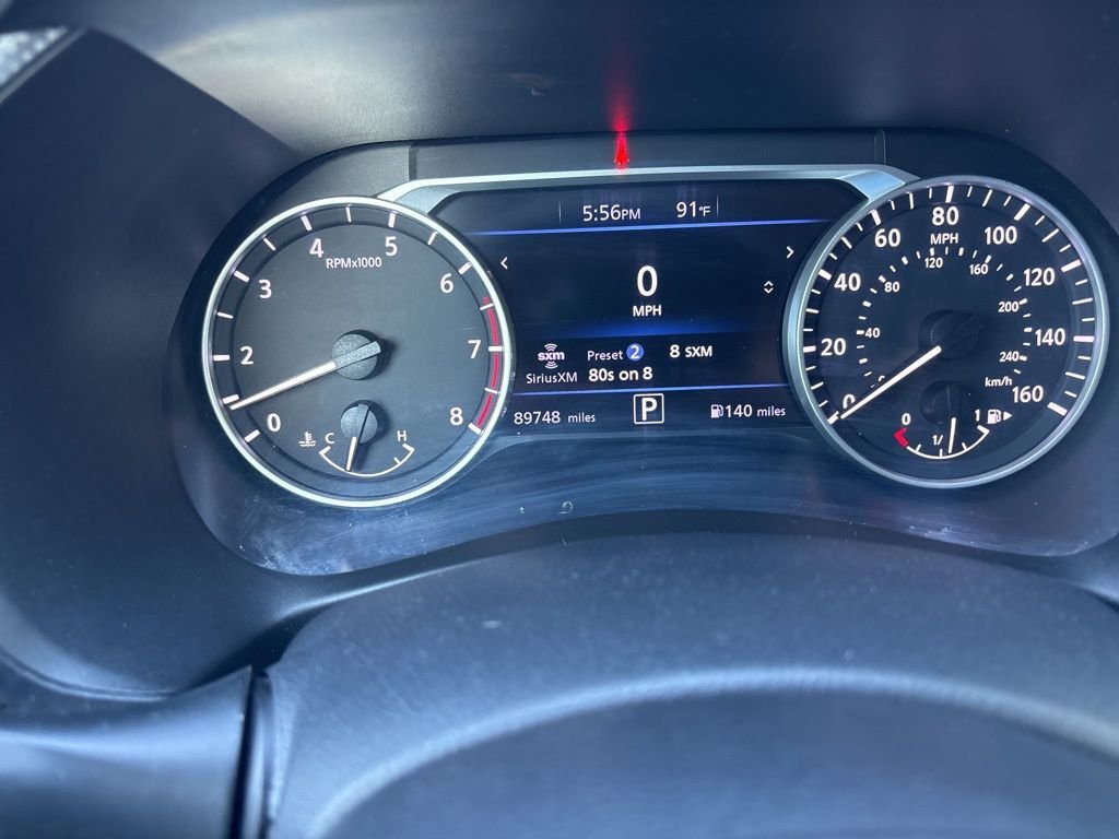 Used 2022 White Nissan SV image 27