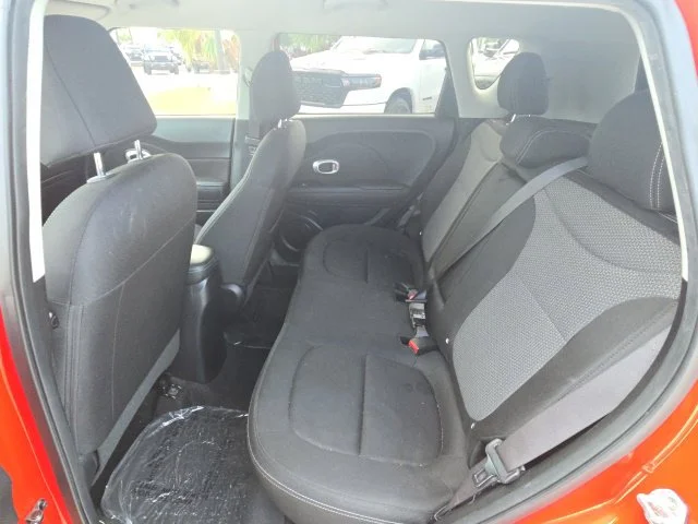 Used 2019 Red Kia Plus image 18