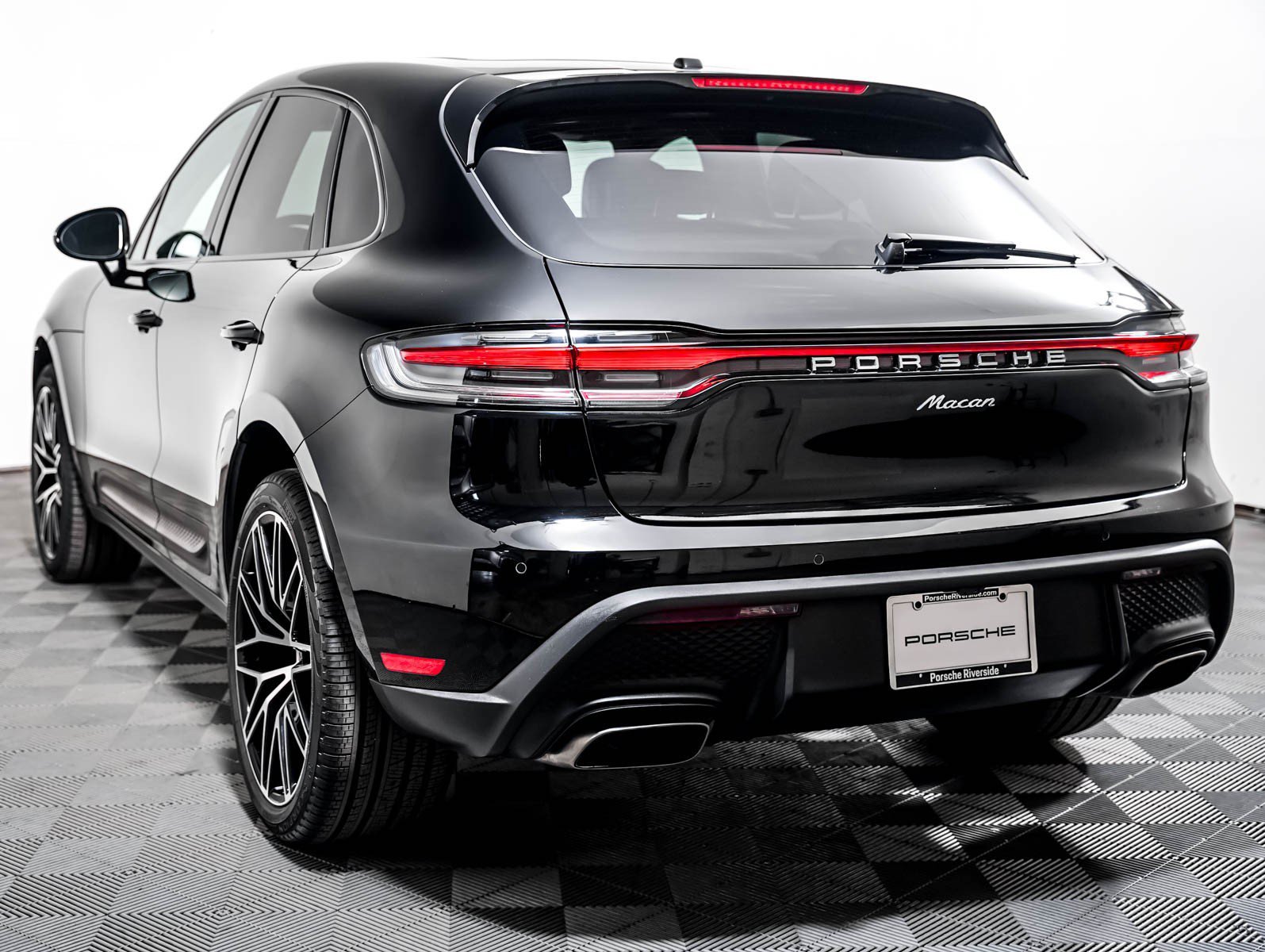 Certified Used 2023 Black Porsche  image 3