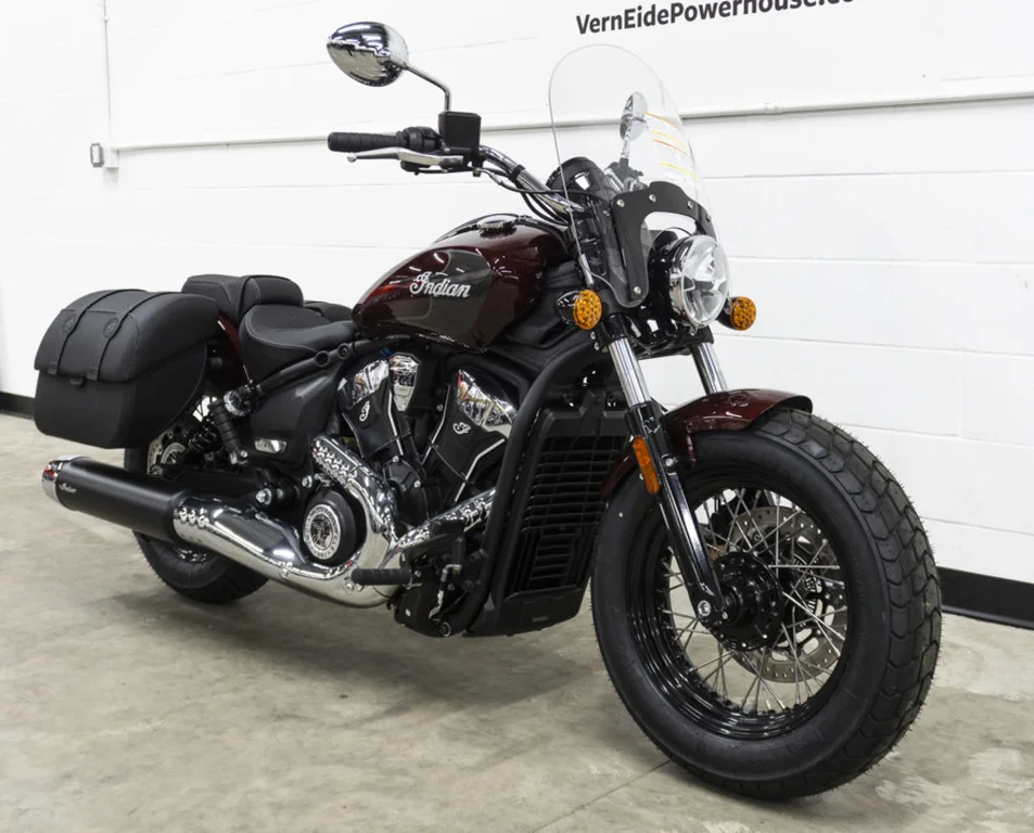 New 2025 MAROON METALLIC Indian Motorcycle  image 2