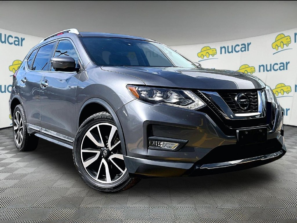 Used 2020 Gray Nissan SL image 1