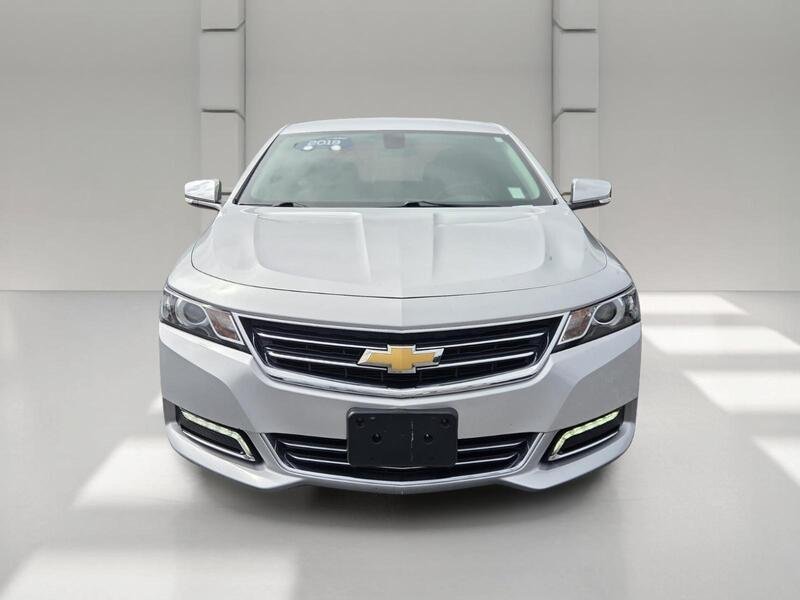 Used 2019 Silver Ice Metallic CHEVROLET 4dr Sdn Premier w/2LZ image 8