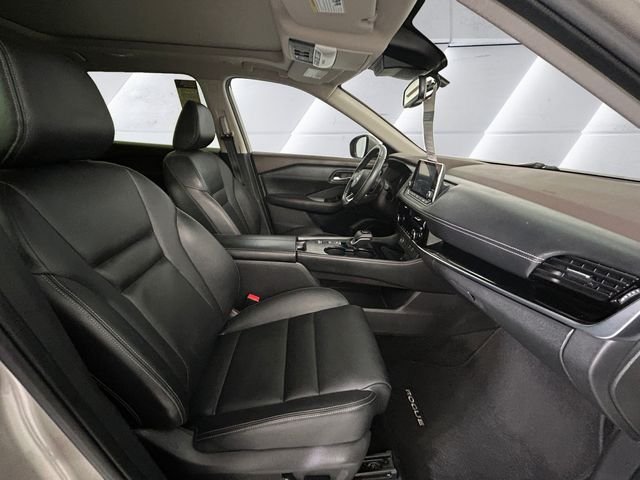 Used 2023 Gold Nissan SL image 13
