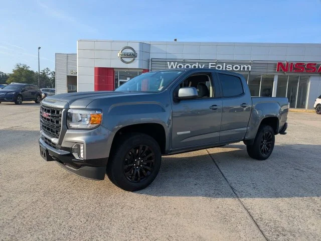 Used 2022 Gray GMC Elevation image 8