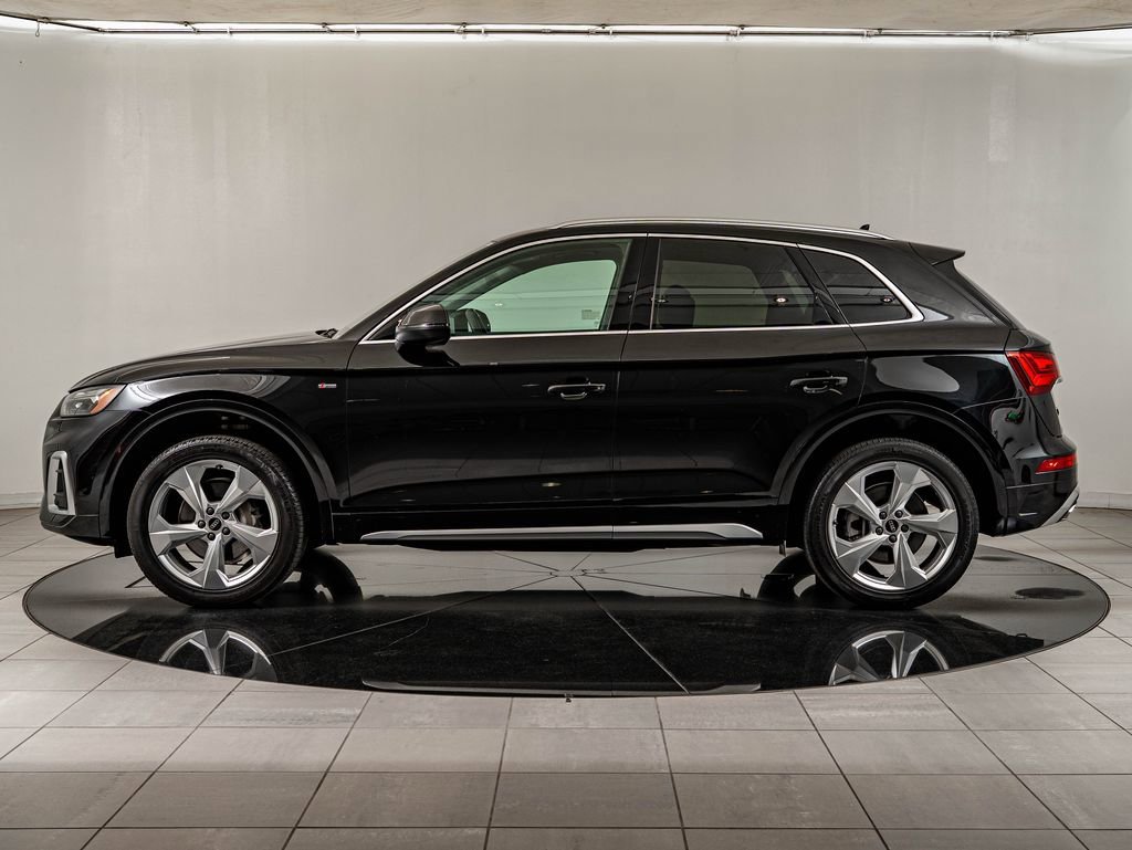 Used 2023 Mythos Black Metallic Audi 45 S line Premium image 8