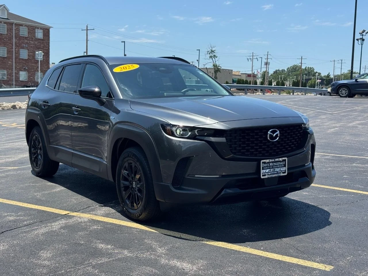 Used 2025 Machine Gray Metallic Mazda Premium image 37