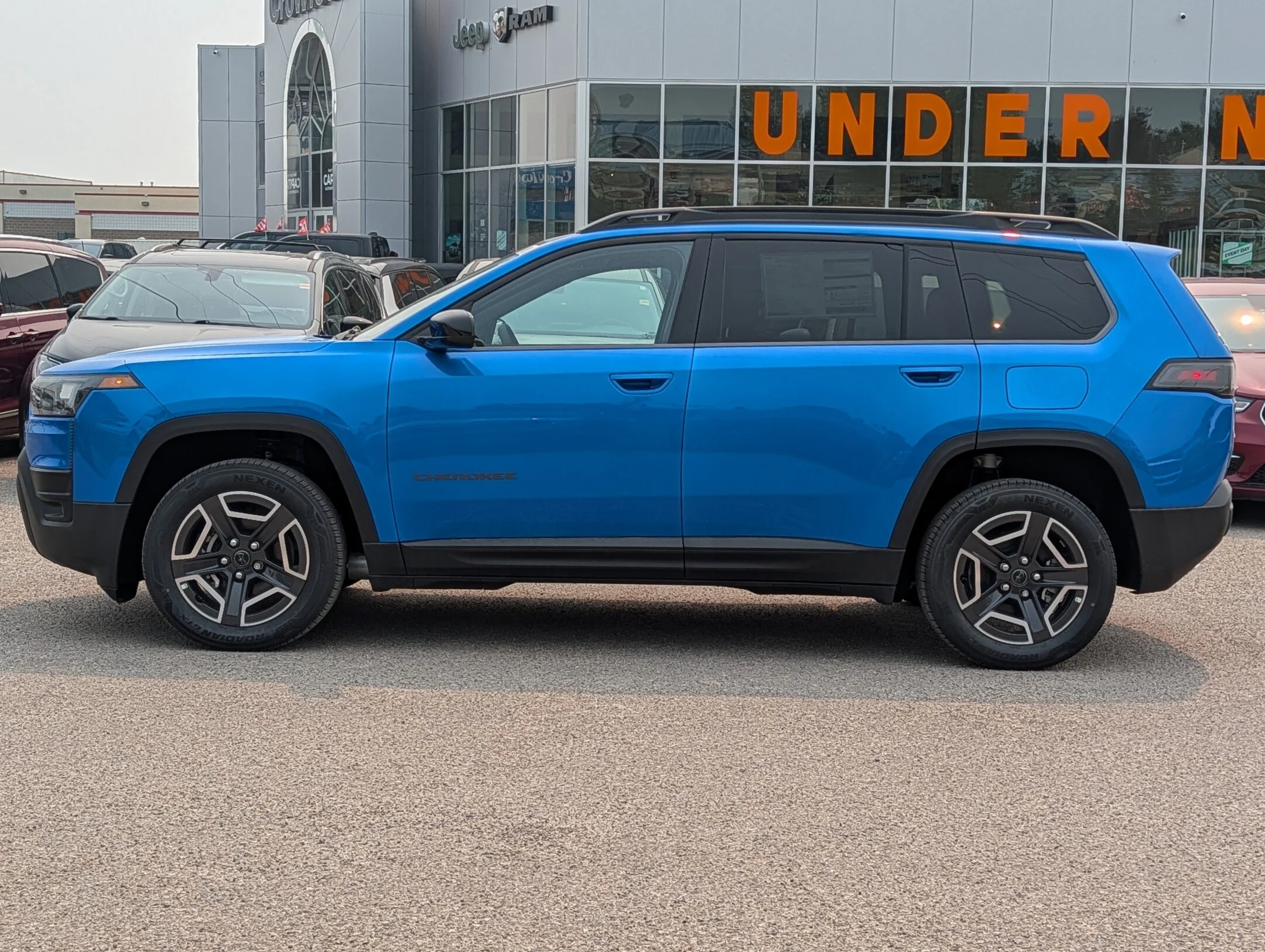 New 2026 Blue Jeep Laredo - - Hybrid - Mopar Interior Protection Pkg - Adaptive Cruise - 12.3 Display & More! image 5