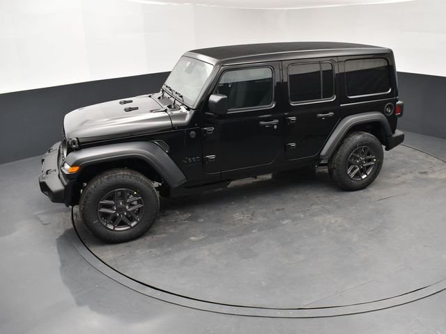 New 2026 Black Clear-Coat Exterior Paint Jeep Sport S image 15