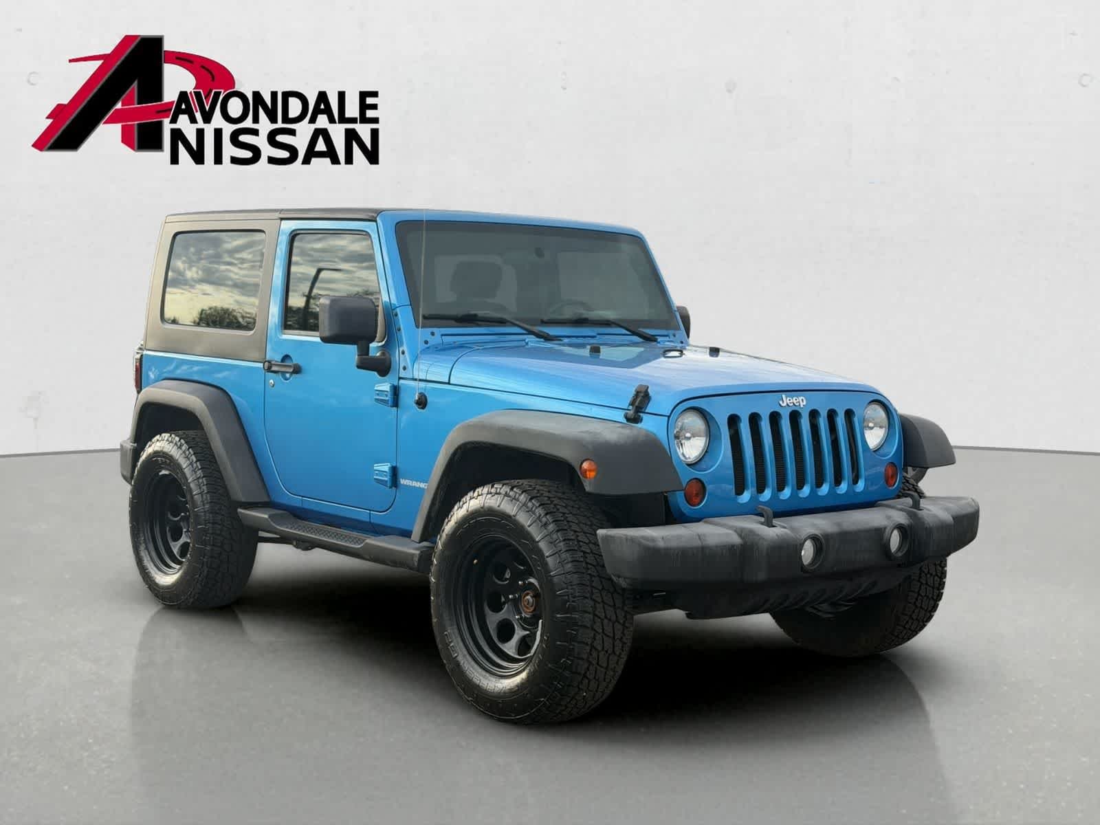 Used 2010 Surf Blue Pearl Jeep Islander image 8