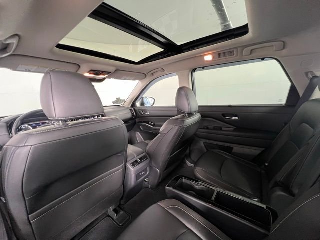 Used 2024 Gray Nissan SL image 15