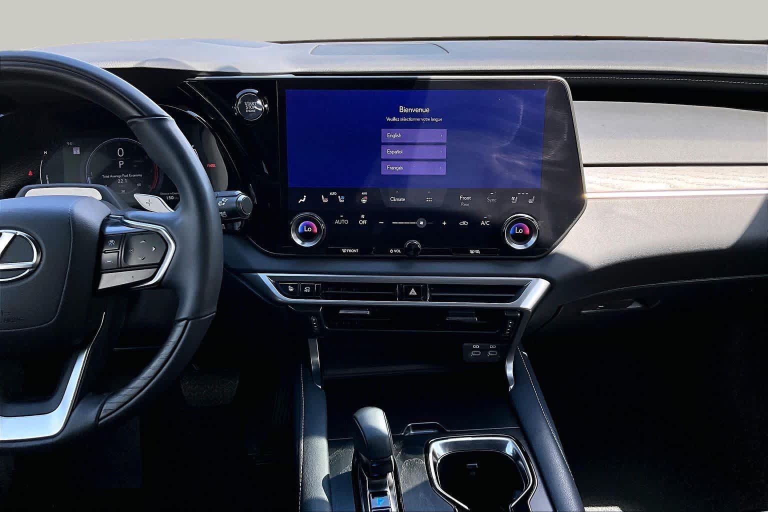 Used 2024 Iridium Lexus Premium Plus image 7