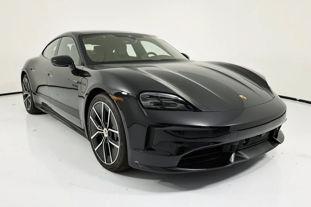2026 Porsche Taycan Base - Photo 9