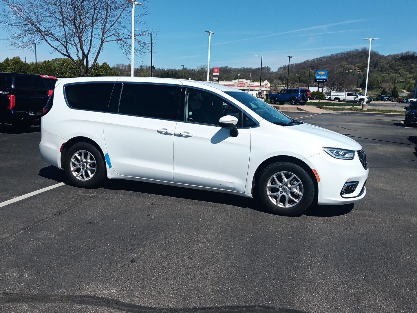 Used 2023 Chrysler Pacifica Touring L with VIN 2C4RC1BG9PR601468 for sale in Winona, Minnesota