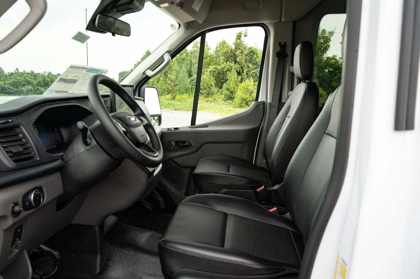 New 2026 Oxford White Ford Passenger Van XL image 14